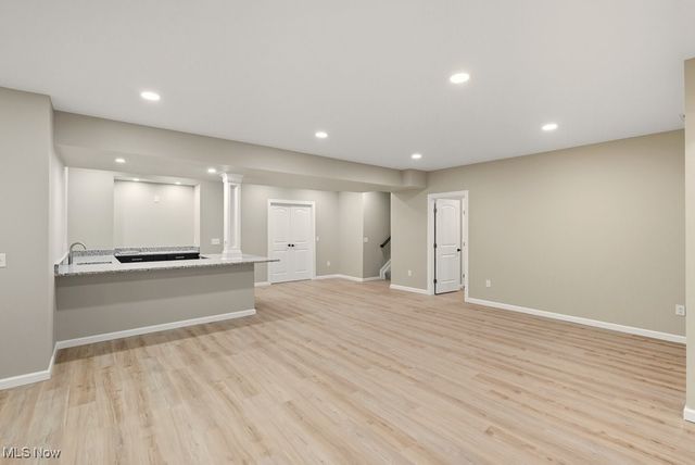 5275 Duxbury Drive, Copley, OH 44321