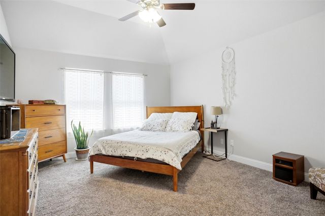 952 Sam Street, Springtown, TX 76082