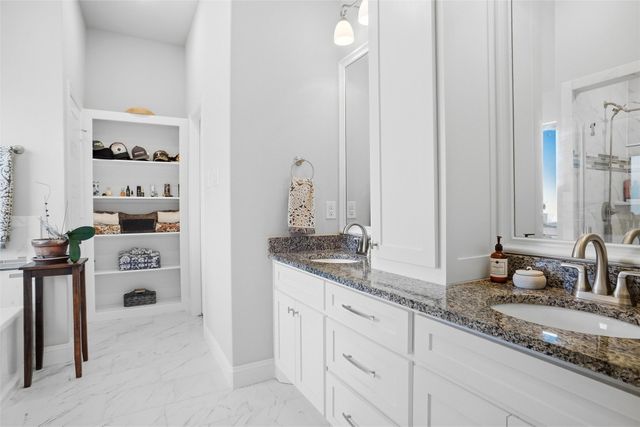 952 Sam Street, Springtown, TX 76082