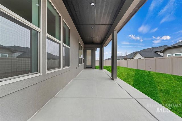 2136 N Hurtsville Ave, Kuna, ID 83634