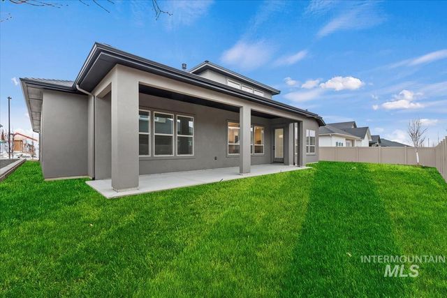 2136 N Hurtsville Ave, Kuna, ID 83634