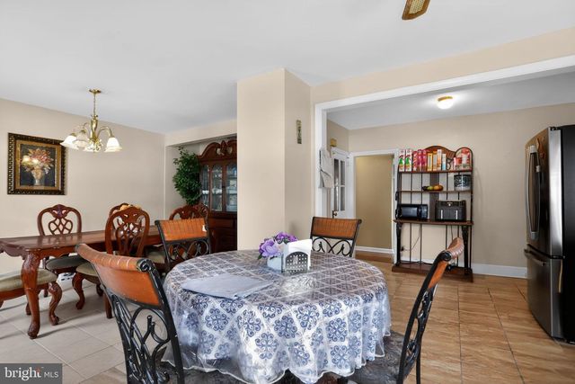 1638 FRANKLIN AVE, Willow Grove, PA 19090