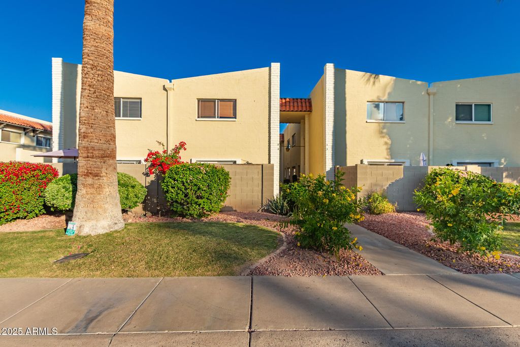 4925 N 73RD Street 6, Scottsdale, AZ 85251