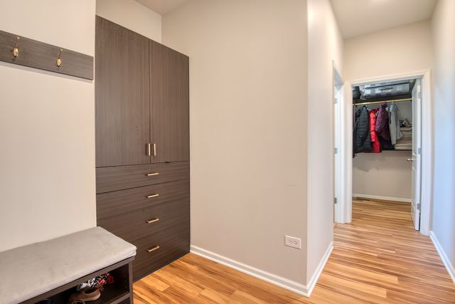 25424 W Ashton Drive, Plainfield, IL 60586