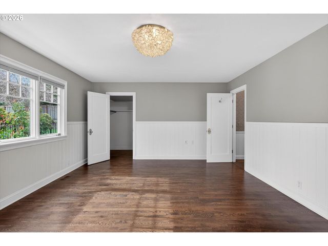 2628 GLENMORRIE Dr, Lake Oswego, OR 97034