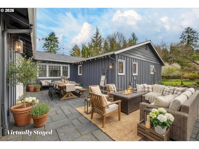 2628 GLENMORRIE Dr, Lake Oswego, OR 97034