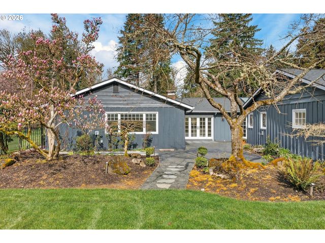 2628 GLENMORRIE Dr, Lake Oswego, OR 97034