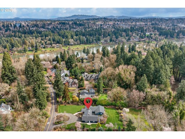 2628 GLENMORRIE Dr, Lake Oswego, OR 97034