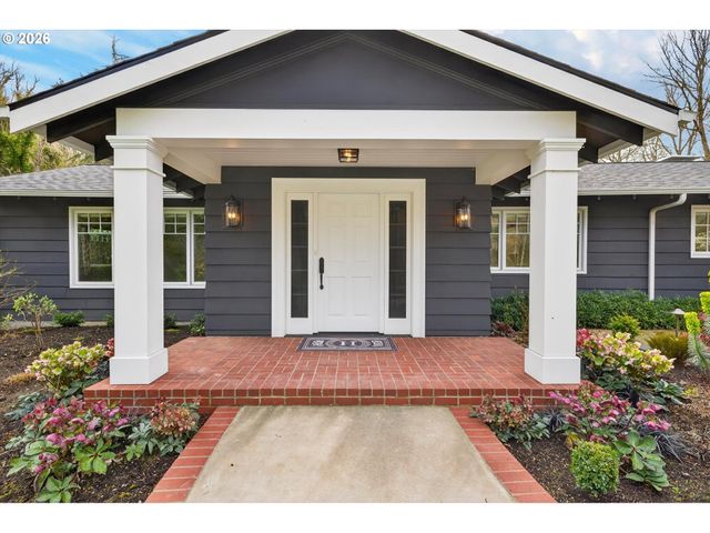 2628 GLENMORRIE Dr, Lake Oswego, OR 97034