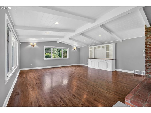 2628 GLENMORRIE Dr, Lake Oswego, OR 97034