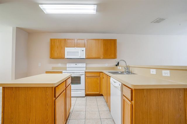 2123 Cedar Park Drive, Forney, TX 75126
