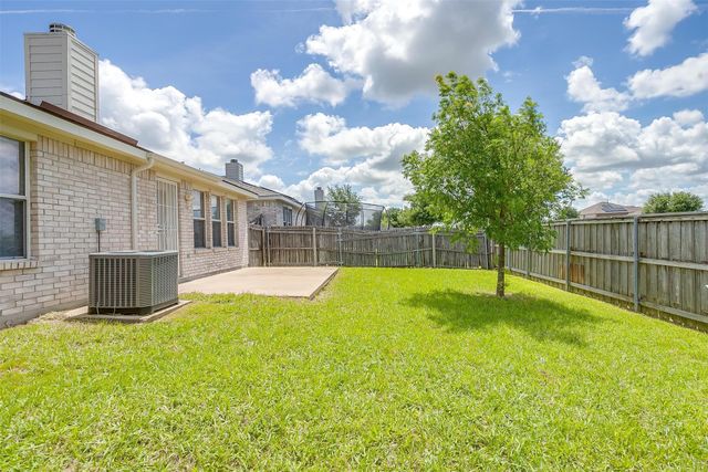 2123 Cedar Park Drive, Forney, TX 75126
