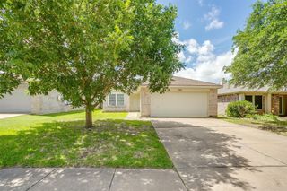 2123 Cedar Park Drive, Forney, TX 75126