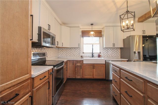 4775 Logan Arms Drive, Liberty, OH 44505