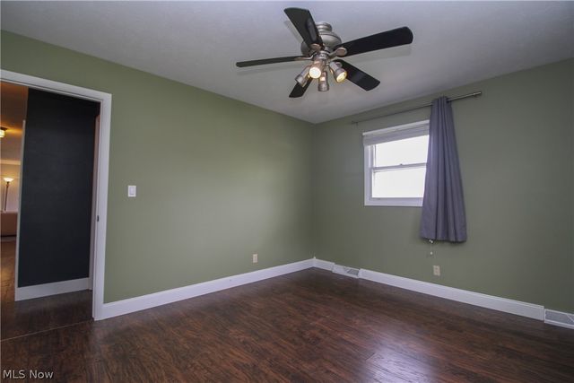4775 Logan Arms Drive, Liberty, OH 44505