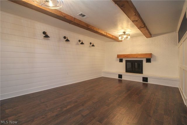 4775 Logan Arms Drive, Liberty, OH 44505