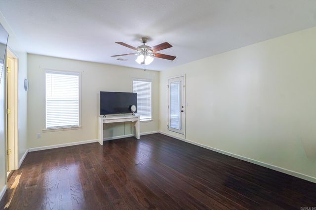 4714 Lonoke Lane, Jonesboro, AR 72401