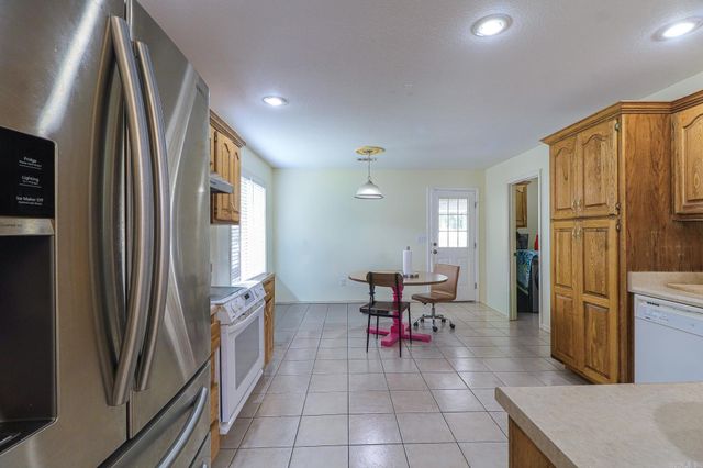 4714 Lonoke Lane, Jonesboro, AR 72401