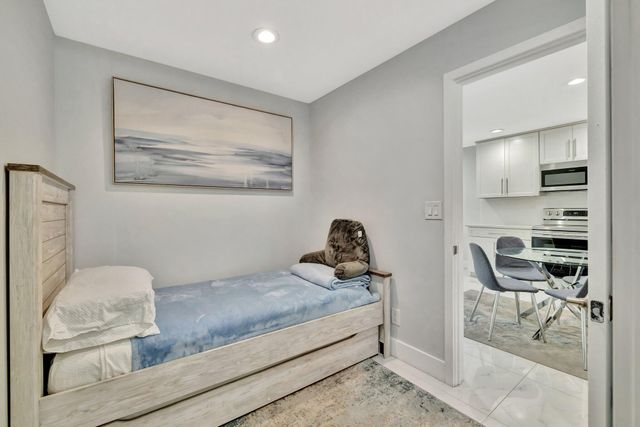 2400 S Ocean Drive V-326, Fort Pierce, FL 34949