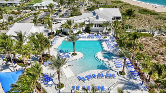 2400 S Ocean Drive V-326, Fort Pierce, FL 34949
