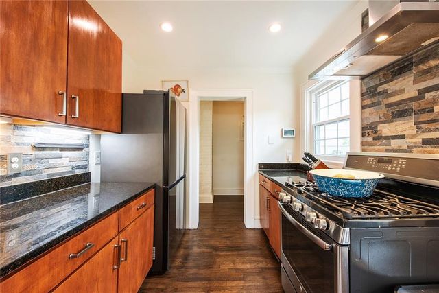 57 Standish Avenue NW, Atlanta, GA 30309