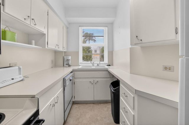 100 N Ocean Boulevard 105, Delray Beach, FL 33483