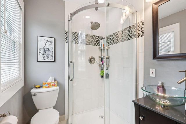 1254 Lambeth ROAD, Waukesha, WI 53189