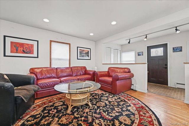 309 Frederick Avenue, Bellmore, NY 11710