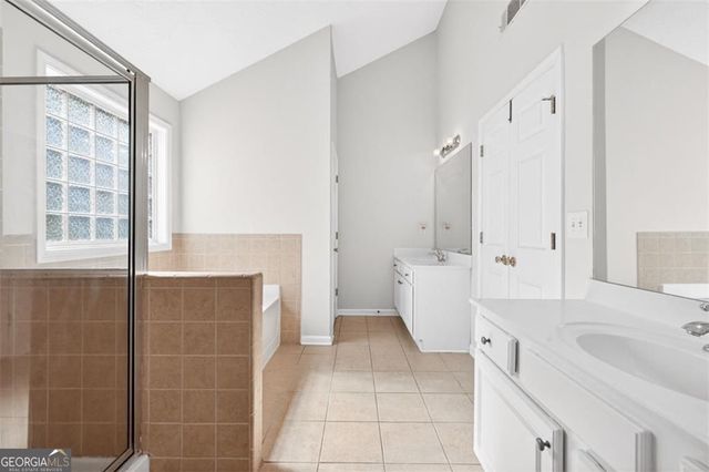 514 Grand Ashbury Lane, Buford, GA 30518