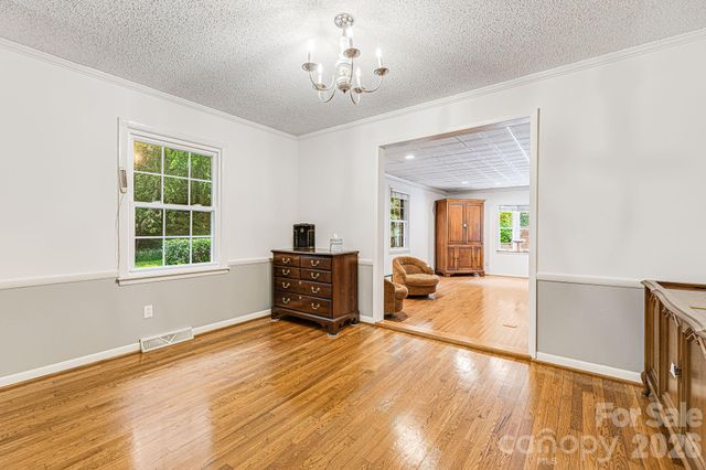 38 Westridge Drive, Asheville, NC 28803