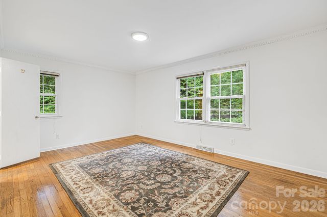 38 Westridge Drive, Asheville, NC 28803