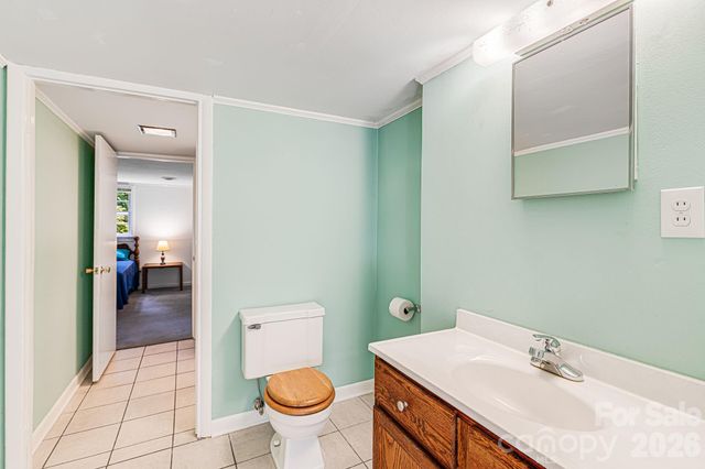 38 Westridge Drive, Asheville, NC 28803