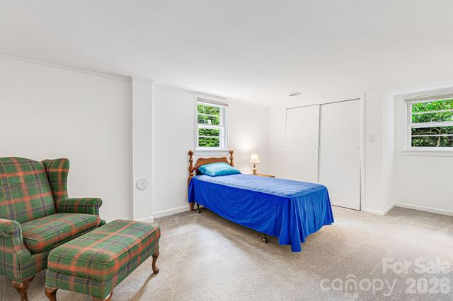 38 Westridge Drive, Asheville, NC 28803