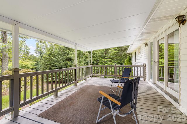 38 Westridge Drive, Asheville, NC 28803