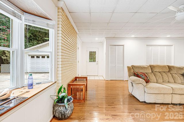 38 Westridge Drive, Asheville, NC 28803