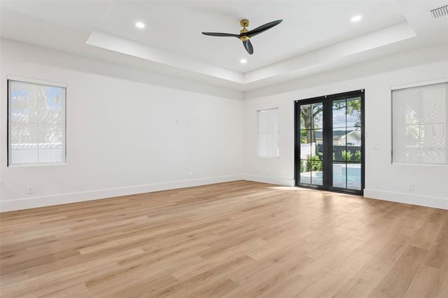 708 W KENTUCKY AVENUE, Tampa, FL 33603