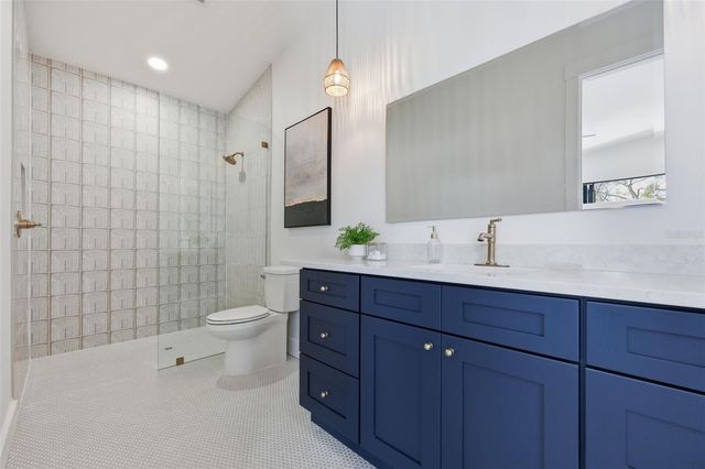 708 W KENTUCKY AVENUE, Tampa, FL 33603