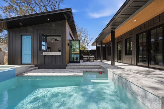 708 W KENTUCKY AVENUE, Tampa, FL 33603