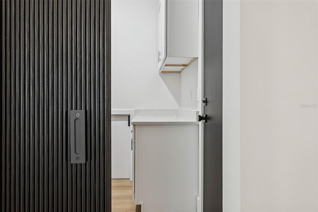 Image 19 of property listing at 708 W KENTUCKY AVENUE, Tampa, FL 33603