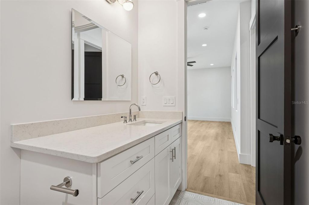 Image 49 of property listing at 708 W KENTUCKY AVENUE, Tampa, FL 33603