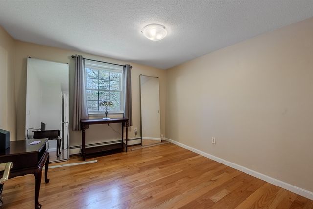 24 Worden Road, Tyngsborough, MA 01879