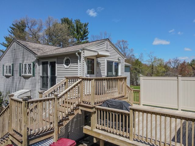 24 Worden Road, Tyngsborough, MA 01879