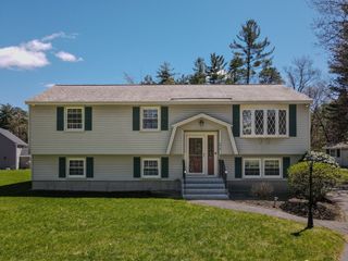 24 Worden Road, Tyngsborough, MA 01879