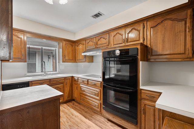 12717 Hornbeam Drive, Dallas, TX 75243