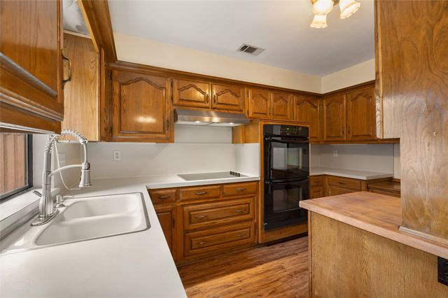 12717 Hornbeam Drive, Dallas, TX 75243