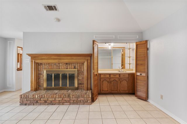 12717 Hornbeam Drive, Dallas, TX 75243