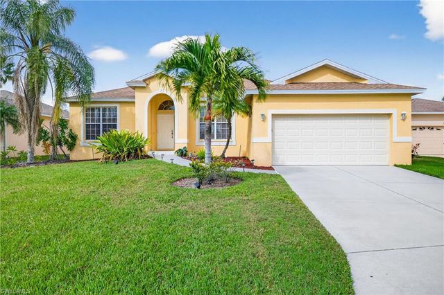 8912 Wellington Lakes CT, Fort Myers, FL 33908