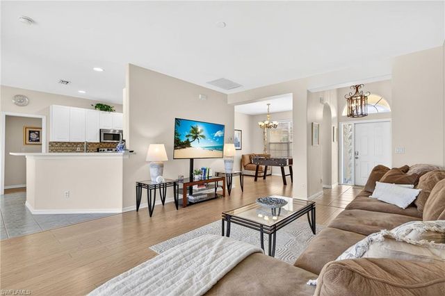 8912 Wellington Lakes CT, Fort Myers, FL 33908