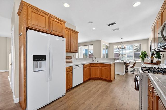 1161 Ivy Arbor, Lincoln, CA 95648