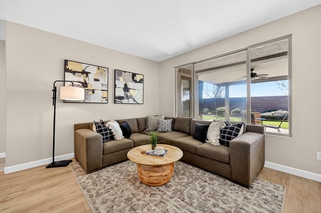 1161 Ivy Arbor, Lincoln, CA 95648